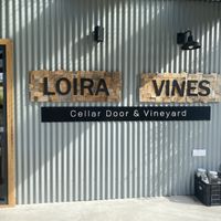   at Loira Vines in Loira