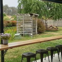 Such a cute setting at Loira Vines in Loira