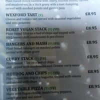 Menu at Lakeside Inn in Wardley