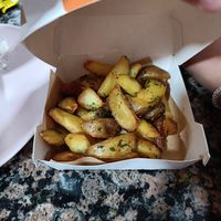 Potatoes at Yecla 33 in Valencia