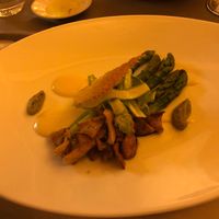 Asparagus and mushrooms at La Table d'Adrien in Verbier