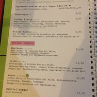 burgers at Frida in Vienna