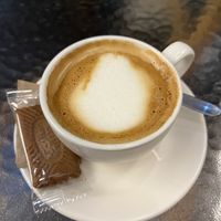 Flat White with Oat milk  at Kattencafé Sophie in Leiden