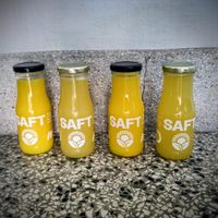 Säfte täglich frisch gepresst, ohne Zusätze unpasteurisiert und mit Biozutaten at meinRad - Zentralstrasse - Food Truck in Luzern