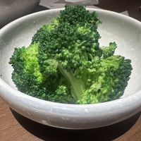 Steamed broccolii  at Kōng Yě Sù MiànShí 空也素麵食 in Taichung