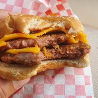Double Cheeseburger at Furahaa - Vegan in Paris