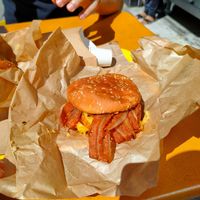 Chickenburger at Furahaa - Vegan in Paris