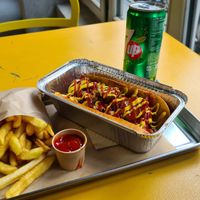 Hot dog menu at Furahaa - Vegan in Paris