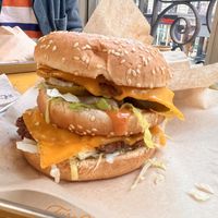 Double cheeseburger with extra hot sauce mmmm   at Furahaa - Vegan in Paris