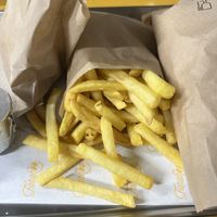 Fries  at Furahaa - Vegan in Paris