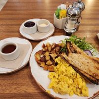 breakfast potatoes, sourdough toast, blueberry jam, syrup, salad at Truth & Tonic in Las Vegas