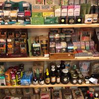 Teas, chocolates, and jams at Pachamama Macrobiótica y Artes in San Jose