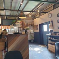 Inside at Pallet Panini in Onna