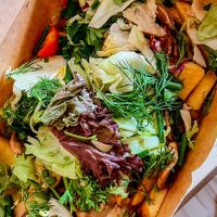 Pommes mit Topping (Champignons, Salat & Trüffelsauce) at Hans im Glück in Mannheim