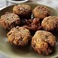 grass pea croquettes with onion chutney at Vakhos Taverna - Βάκχος Ταβέρνα in Delphi