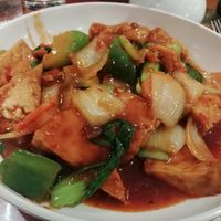 Tofu with veg in spicy sauce at M&L Chinese in Dublin