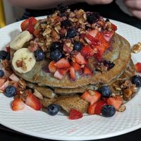 Pancakes arandanos (blueberry) at Antojitos Veganos in Bayamon