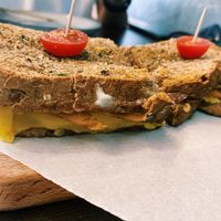 Sandwich de pollo y queso at Moko Veggie Café - Alvalade in Lisbon