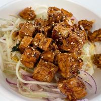 Spicy tofu bowl at MDW - Arami - TA in Chicago