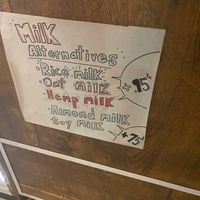 Milk alternatives at Vanila N Bean in Astoria