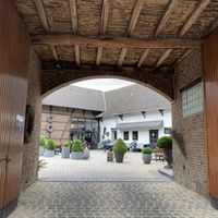 Big space, indoor or outdoor with parking  at Hofcafé Riesen in Kerpen