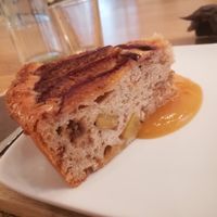 Homemade cake with apples and peach jam at Sfoglia Rina in Bologna