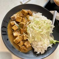 Tofu curry  at Pompoko in Brighton