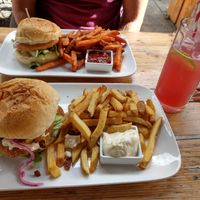 Hausgemachte Limonade dazu.. at Freddy Schilling in Cologne