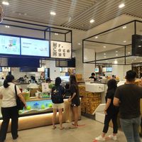 Long queue non stop at SIN - Mr Coconut - Jewel in East Singapore