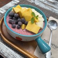 berry love smoothie bowl (no granola for GF) amazing, perfect mango🙌🏻  at Downtown - Vegan Garden Restaurant in Chiang Mai