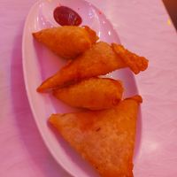 Veg sambussa at Taye in Bangkok