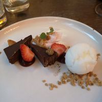 Vegan choco dessert met citroenijs.. at 1910  in Eindhoven