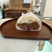 Sandwiches mit Saitan   at Root Vegetarian in Cairns