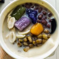 Nice desserts, recommended at Nine Fresh 九鲜 - Toa Payoh in Central Singapore