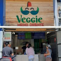 Restaurante at Veggie Medio Oriente - Junin in Buenos Aires