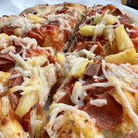 Kids vegan Hawaiian pizza    at Paliottis Westside in Maple Ridge