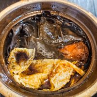 Vinegar pork feet claypot rice at Vege Art 艺素 in Johor Bahru