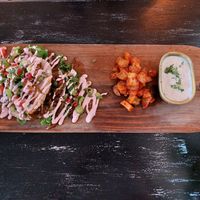 Pita ostra at Vegane Glorie in The Hague