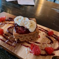 The bunny cake at Vegane Glorie in The Hague