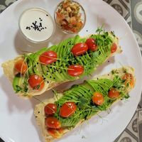 Vegan breakfast option at Comer Sanar Vivir in Cuenca