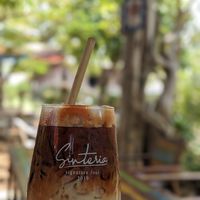 Thai Tea with oat milk at Miss Island in Koh Muk