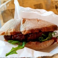 Vegan Italian 2.0 Burger with Beyond patty at Hammer Imbiss in Dusseldorf