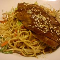 Chow Mein with seitan at Loving Hut - Na Porici in Prague