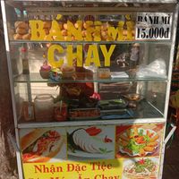 Small stall at Nhan Dac Tiec Cac Mon An Chay - Banh Mi Chay in Nha Trang