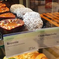 Vegan sweet treats at Espresso House in Soenderborg