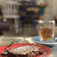 The smell of this bananabread 👌 at Sip and Wonder in Alicante