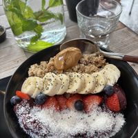 Açaí bowl   at Santos Coffee With Soul in Oranjestad