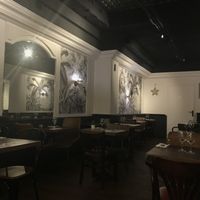 Adorable intérieur  at Le Toucan in Saint-germain-en-laye