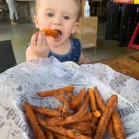 Kid friendly 🙌🏽 at Bareburger in Woodcliff Lake