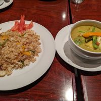 Avocado curry and garlic rice at Sapana in Tokyo